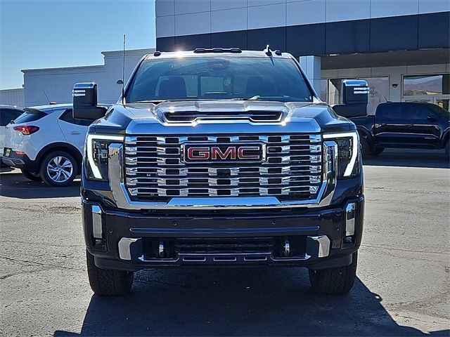 2025 GMC Sierra 2500HD Denali