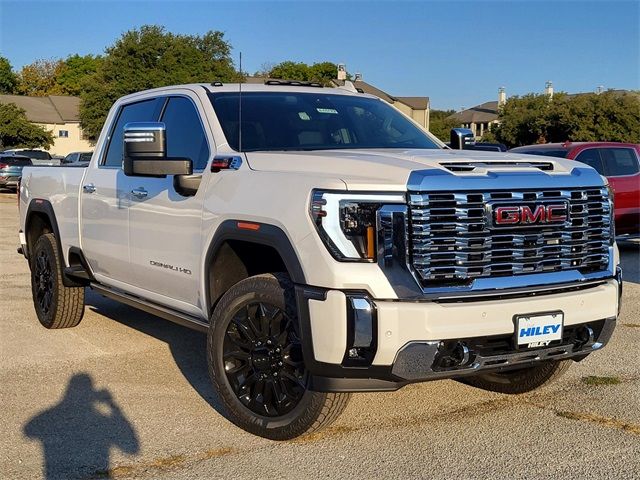 2025 GMC Sierra 2500HD Denali