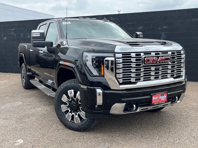 2025 GMC Sierra 2500HD Denali