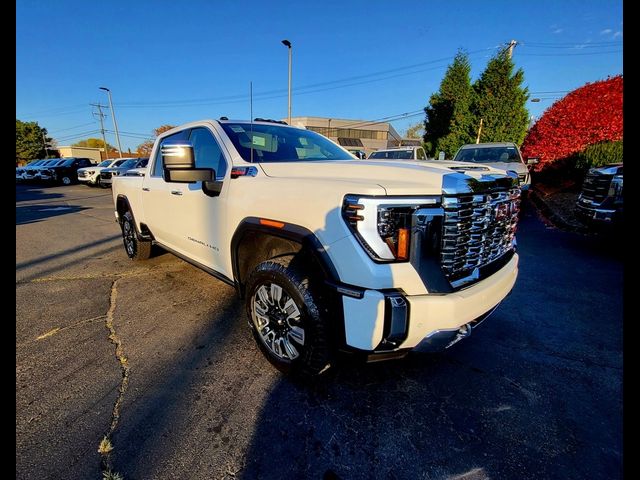 2025 GMC Sierra 2500HD Denali