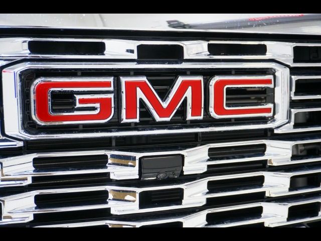 2025 GMC Sierra 2500HD Denali