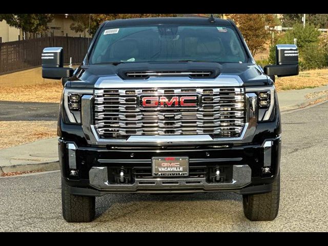 2025 GMC Sierra 2500HD Denali