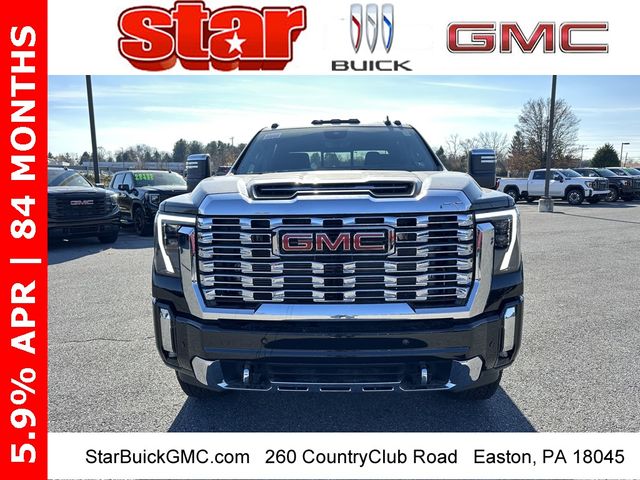 2025 GMC Sierra 2500HD Denali