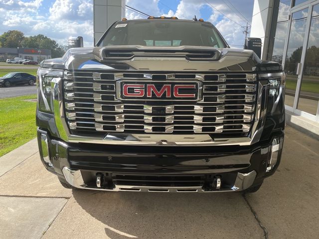 2025 GMC Sierra 2500HD Denali