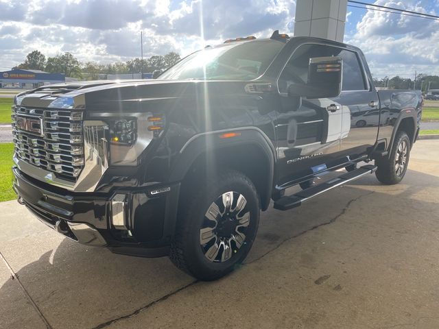 2025 GMC Sierra 2500HD Denali