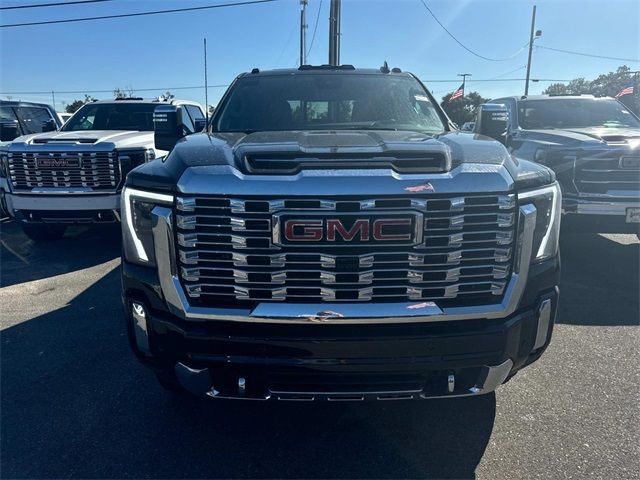 2025 GMC Sierra 2500HD Denali