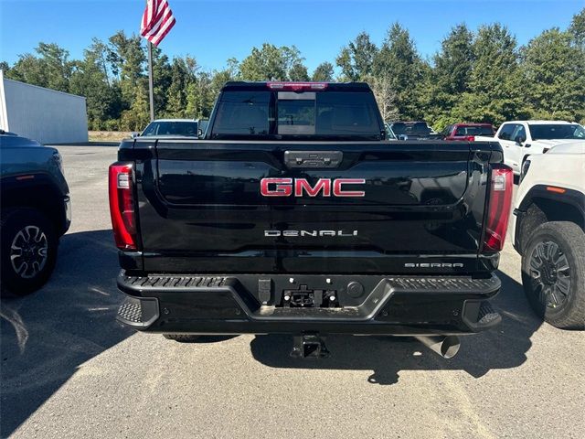 2025 GMC Sierra 2500HD Denali