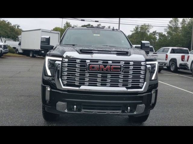 2025 GMC Sierra 2500HD Denali