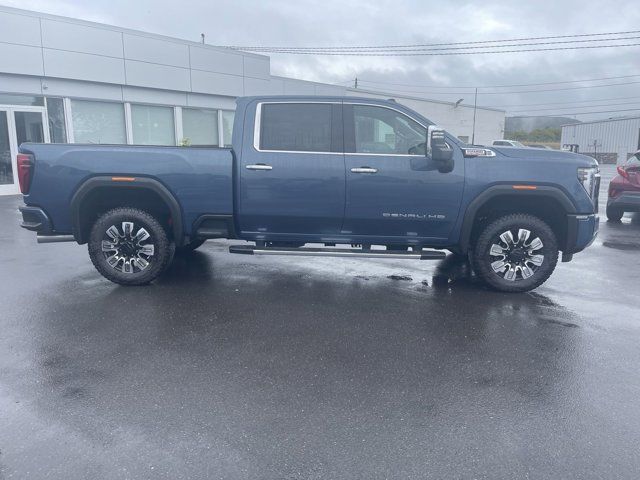 2025 GMC Sierra 2500HD Denali