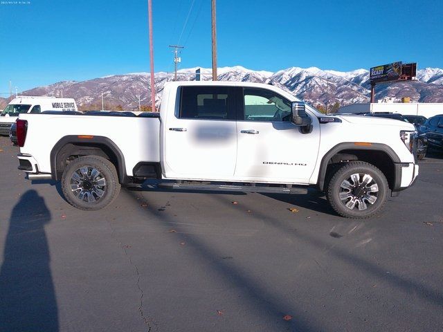 2025 GMC Sierra 2500HD Denali