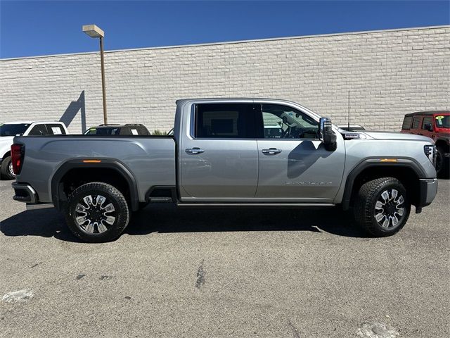 2025 GMC Sierra 2500HD Denali