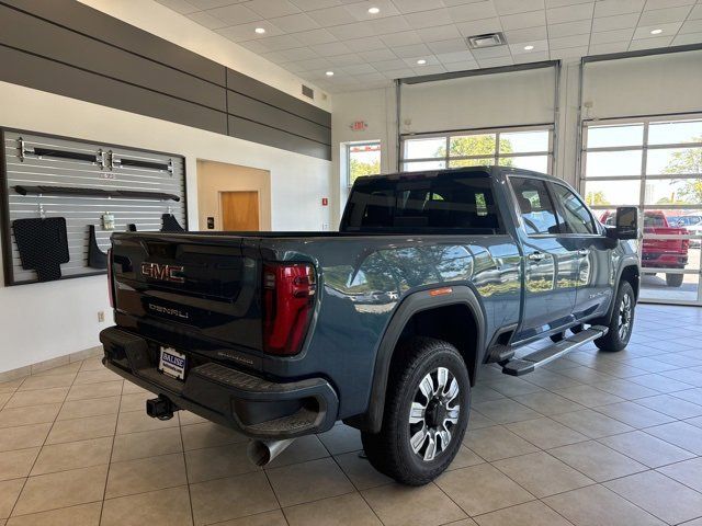 2025 GMC Sierra 2500HD Denali