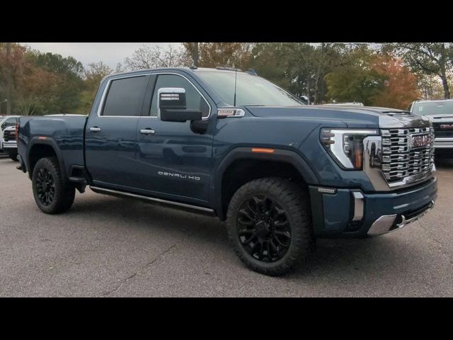 2025 GMC Sierra 2500HD Denali