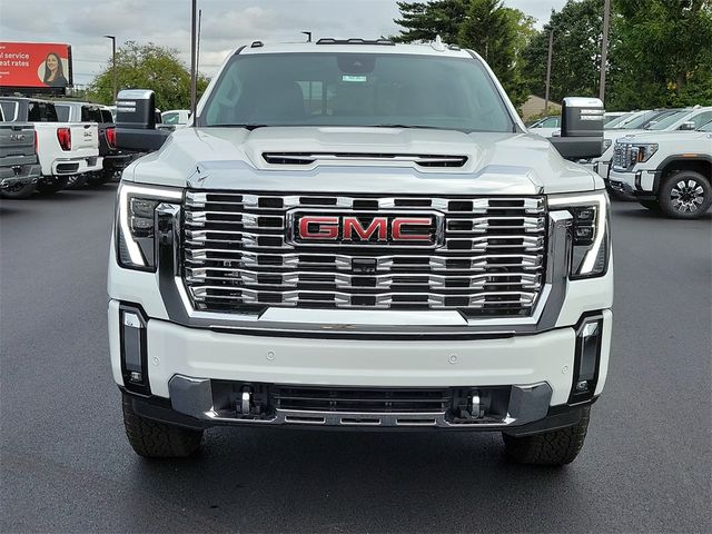 2025 GMC Sierra 2500HD Denali