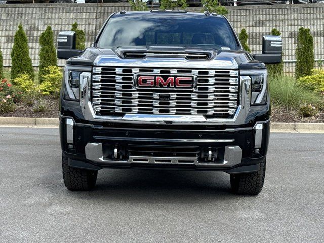 2025 GMC Sierra 2500HD Denali