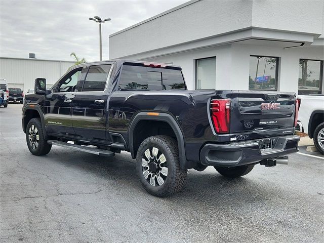 2025 GMC Sierra 2500HD Denali