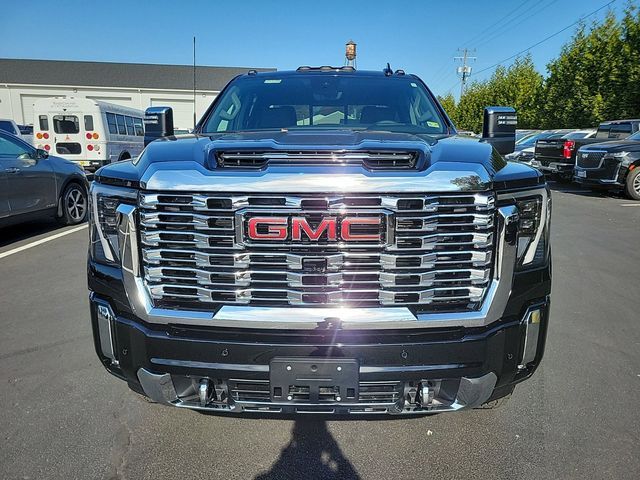 2025 GMC Sierra 2500HD Denali