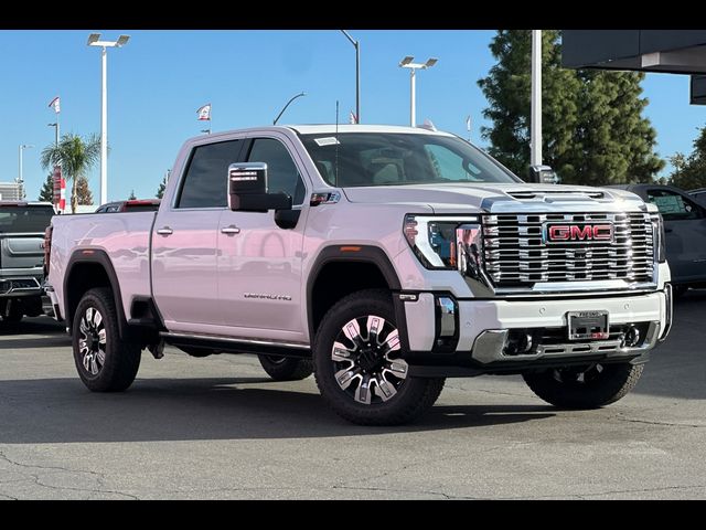 2025 GMC Sierra 2500HD Denali