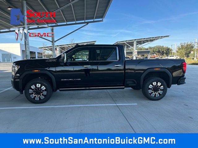 2025 GMC Sierra 2500HD Denali