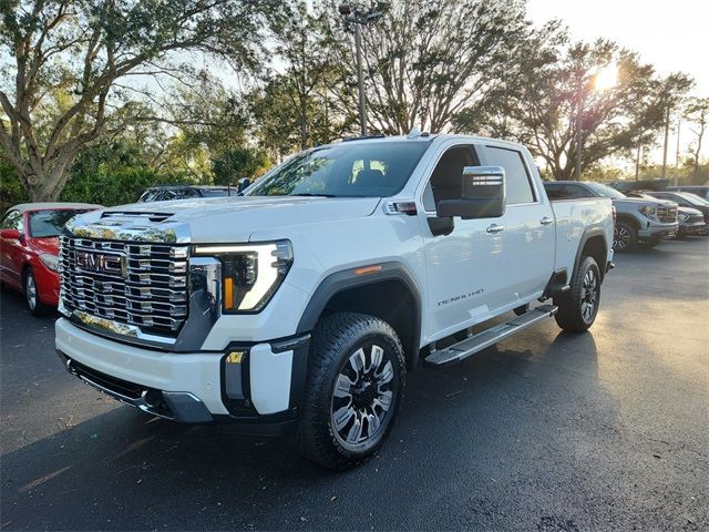 2025 GMC Sierra 2500HD Denali