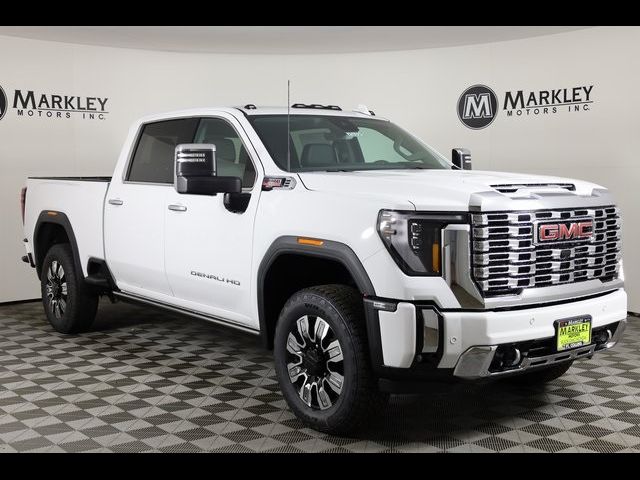 2025 GMC Sierra 2500HD Denali