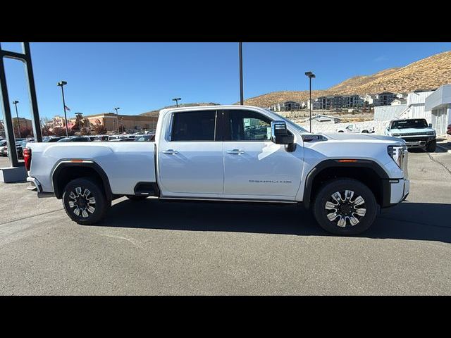 2025 GMC Sierra 2500HD Denali