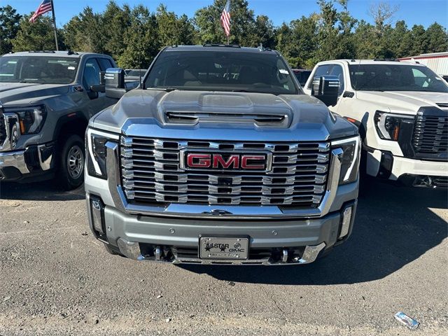 2025 GMC Sierra 2500HD Denali