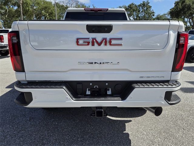 2025 GMC Sierra 2500HD Denali