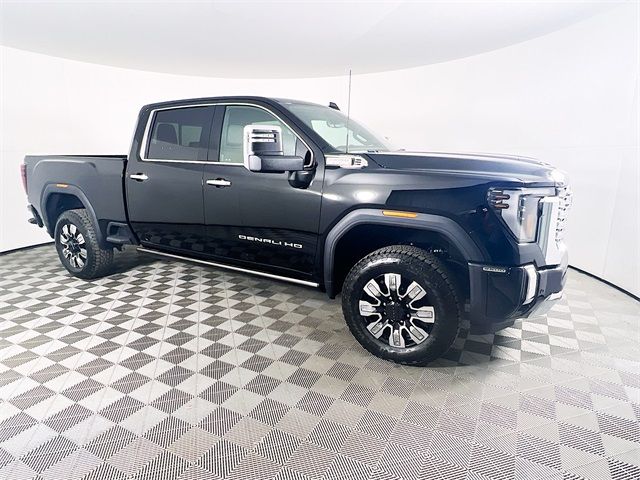 2025 GMC Sierra 2500HD Denali