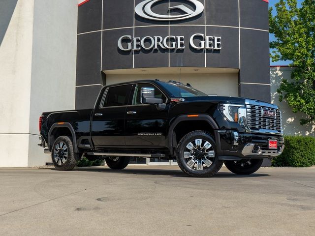 2025 GMC Sierra 2500HD Denali