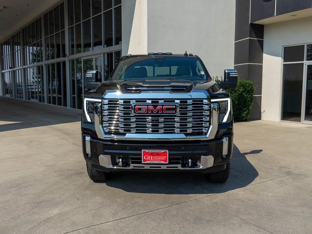 2025 GMC Sierra 2500HD Denali