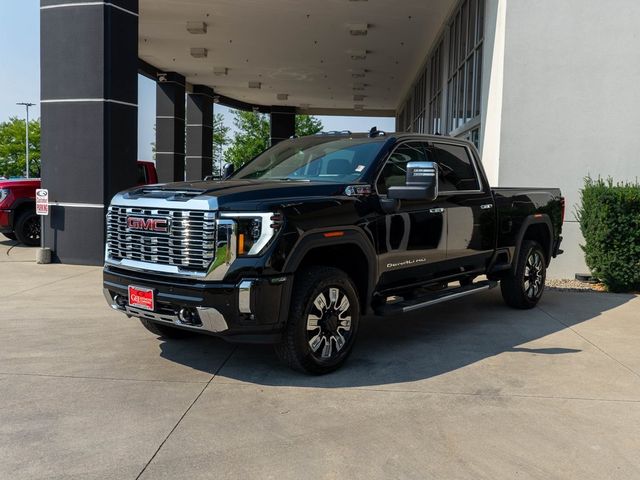 2025 GMC Sierra 2500HD Denali