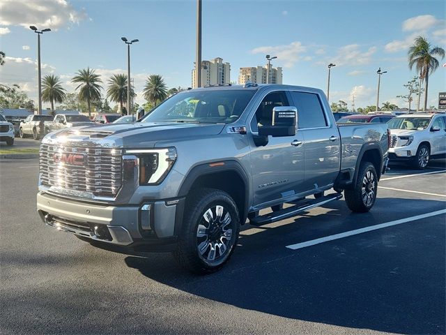 2025 GMC Sierra 2500HD Denali