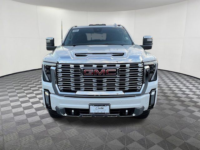 2025 GMC Sierra 2500HD Denali