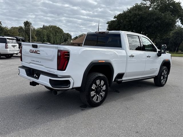 2025 GMC Sierra 2500HD Denali