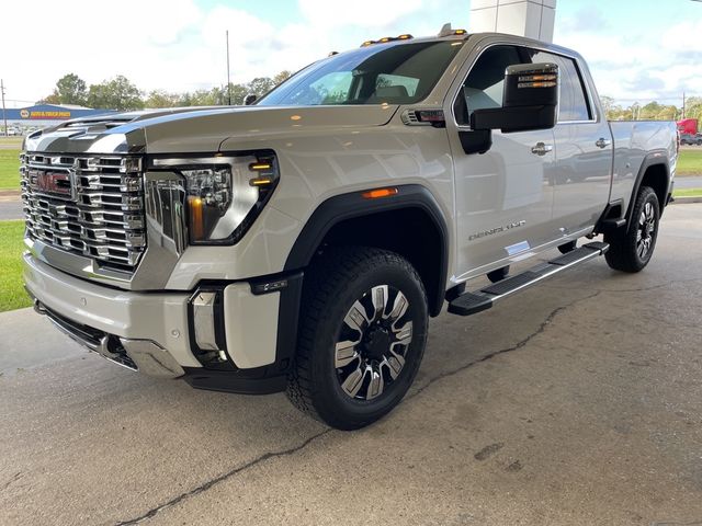 2025 GMC Sierra 2500HD Denali