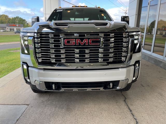 2025 GMC Sierra 2500HD Denali