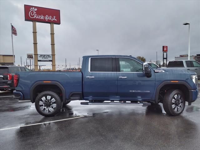 2025 GMC Sierra 2500HD Denali