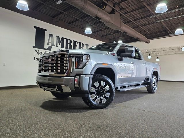 2025 GMC Sierra 2500HD Denali