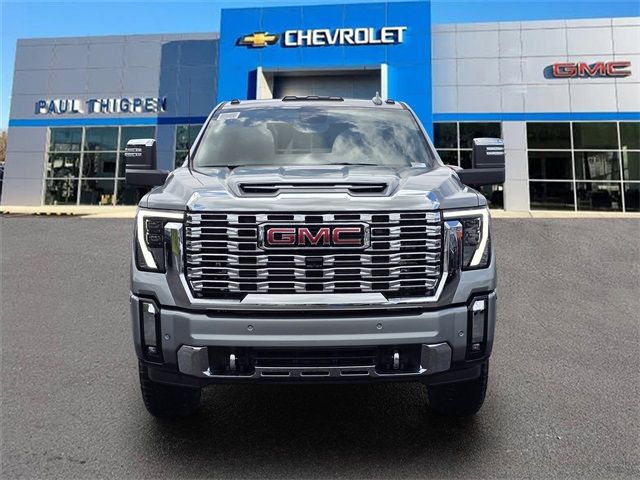 2025 GMC Sierra 2500HD Denali