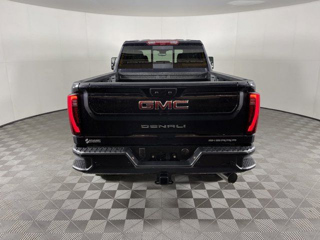 2025 GMC Sierra 2500HD Denali