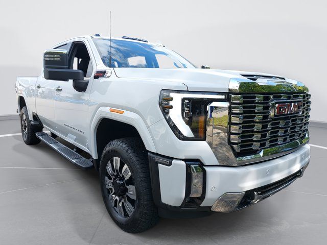 2025 GMC Sierra 2500HD Denali