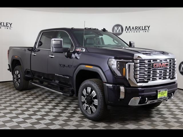 2025 GMC Sierra 2500HD Denali