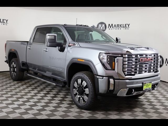 2025 GMC Sierra 2500HD Denali