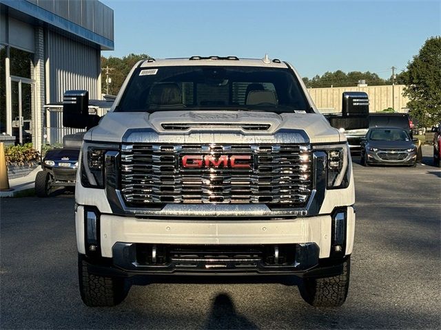 2025 GMC Sierra 2500HD Denali