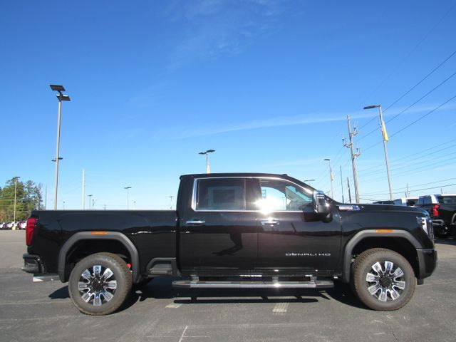 2025 GMC Sierra 2500HD Denali