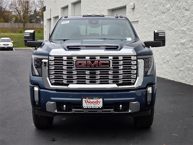 2025 GMC Sierra 2500HD Denali