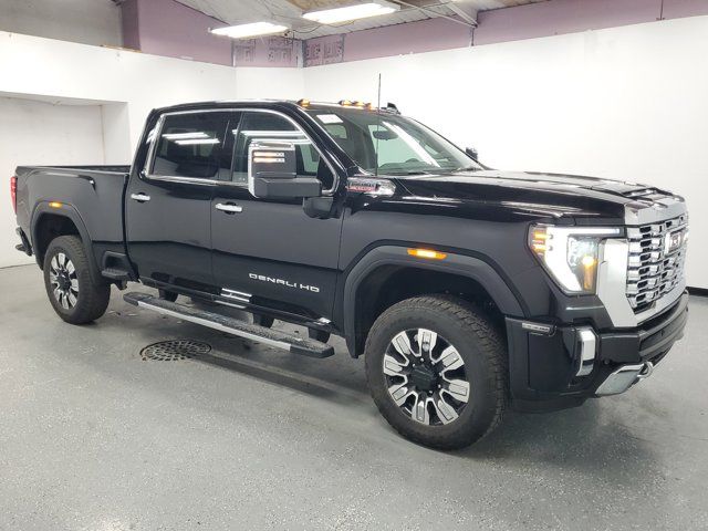 2025 GMC Sierra 2500HD Denali