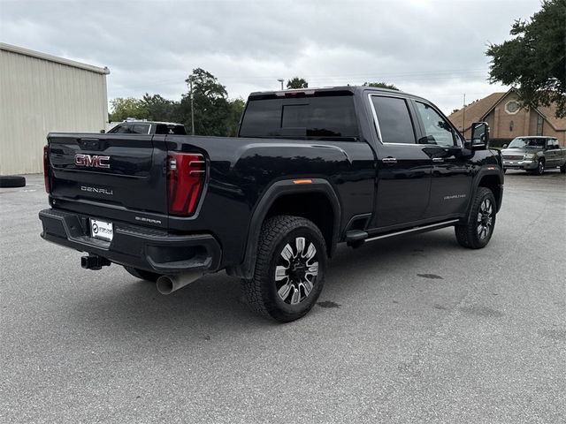 2025 GMC Sierra 2500HD Denali