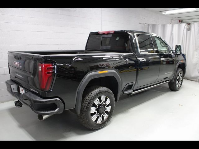 2025 GMC Sierra 2500HD Denali